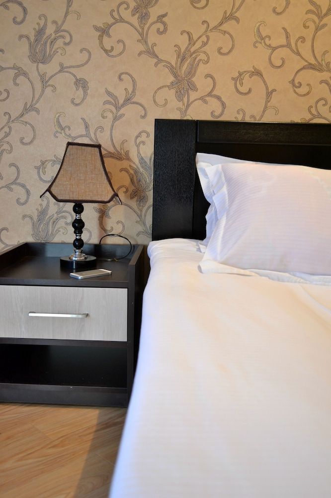 Hotel Isaka Standard Double or Twin Room 4