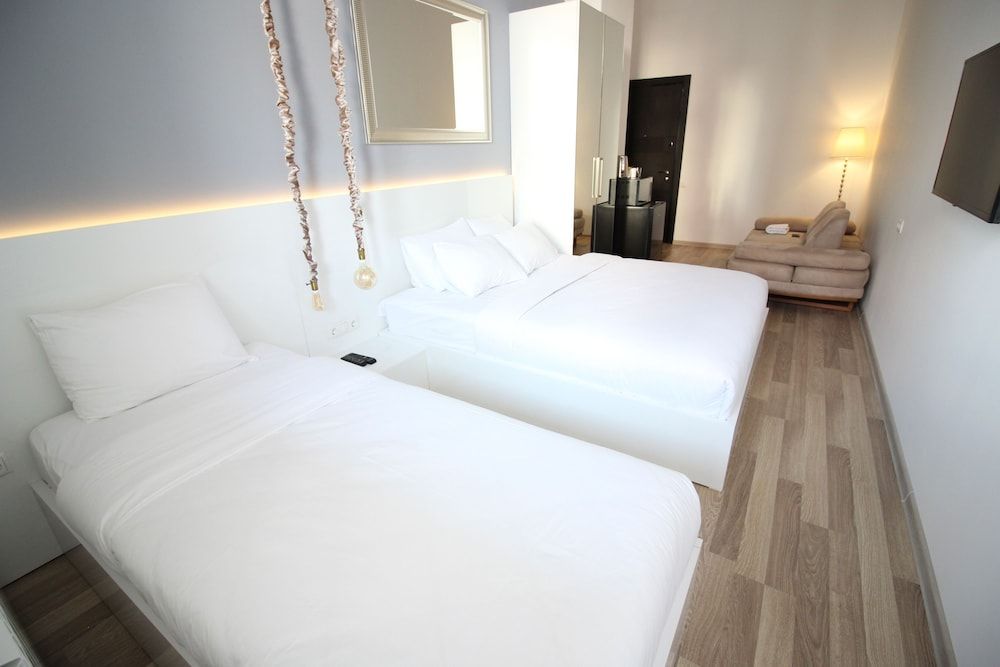 Maxela Apartments Deluxe Room, City View 3