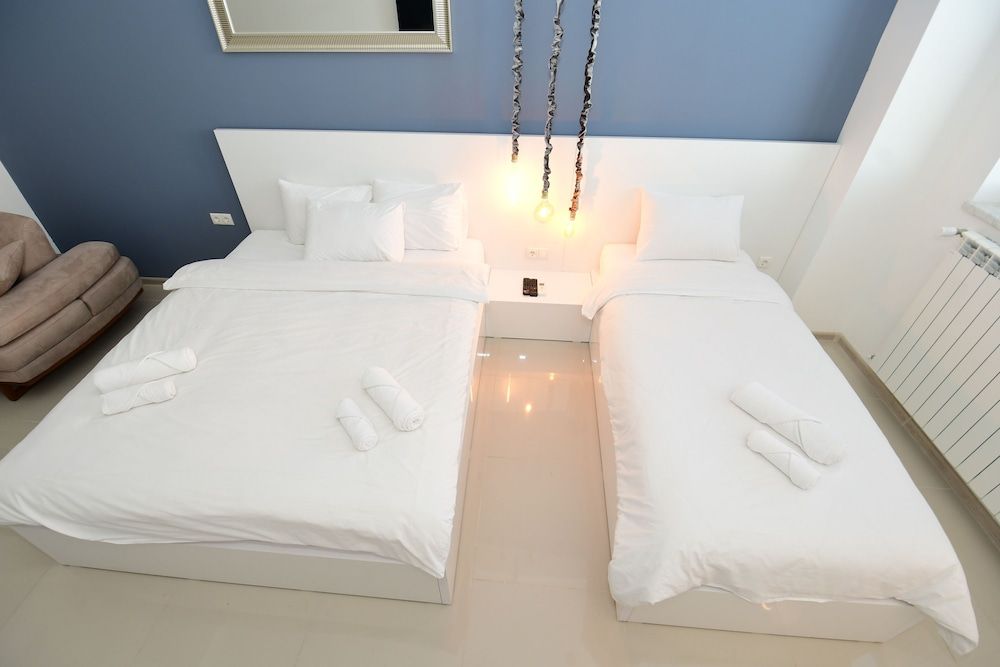 Maxela Apartments Deluxe Room, City View 5