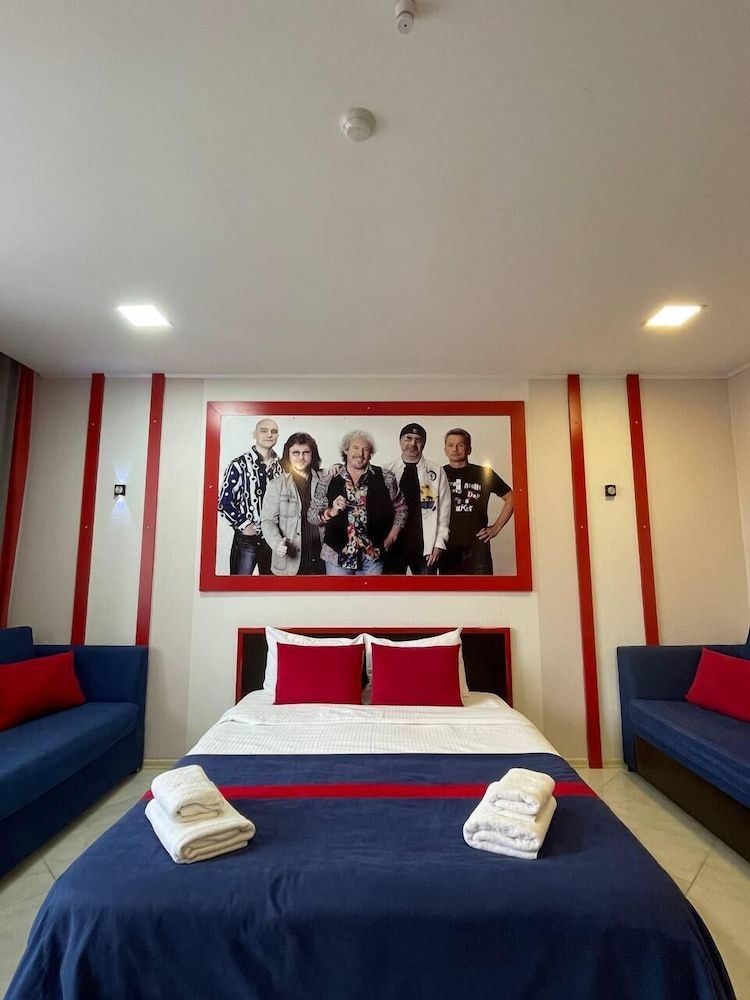 undefined Rock Hotel First Line 6