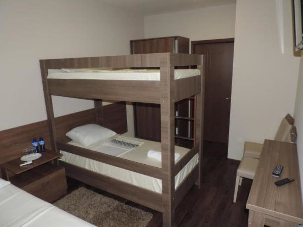 Family Quadruple Room, Mountain View