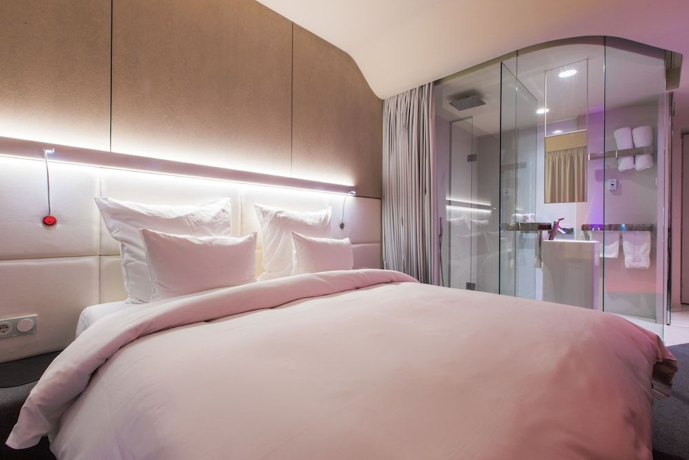 The Grove Design Hotel Standard Room (Mood) 2