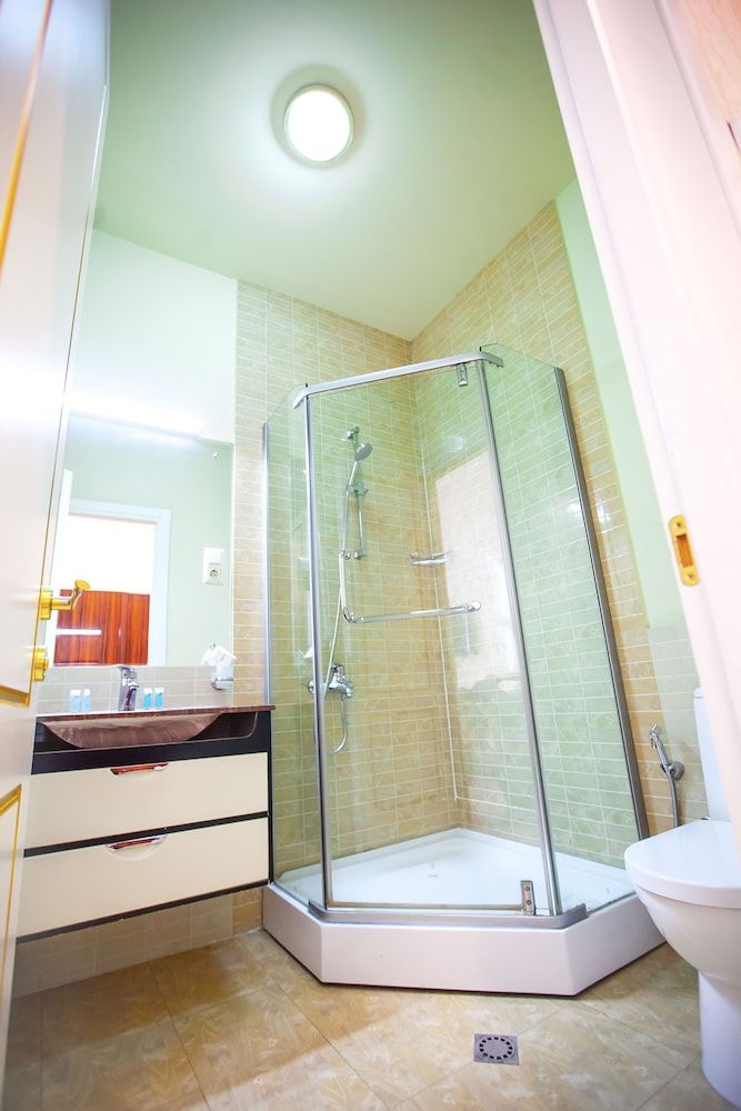 Hotel Rustaveli Standard Double Room 6