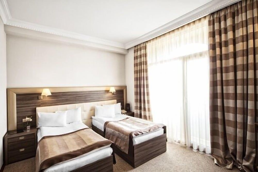 undefined Cruise Hotel 2