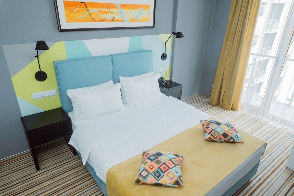 Tangerine Apart Hotel Batumi Standard Double Room 2