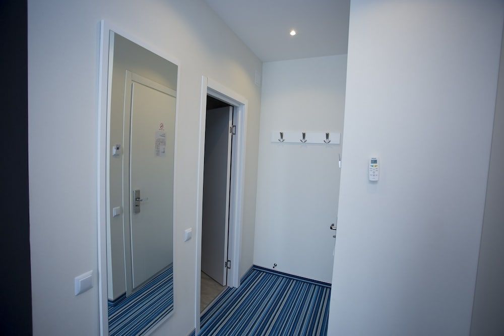 Tangerine Apart Hotel Batumi Standard Double Room 6