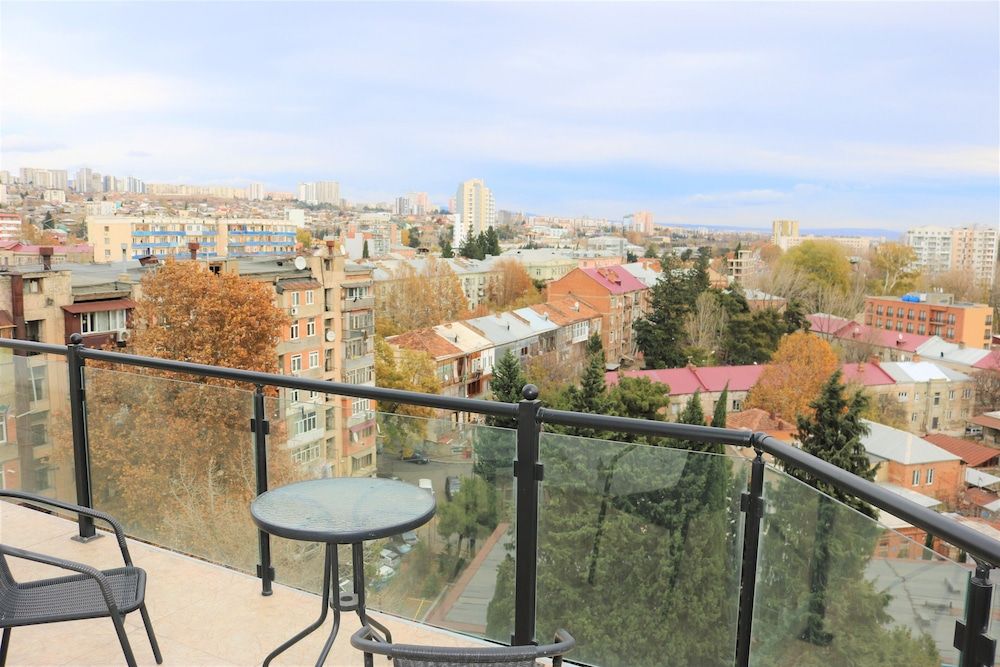 undefined L Plaza Hotel 3