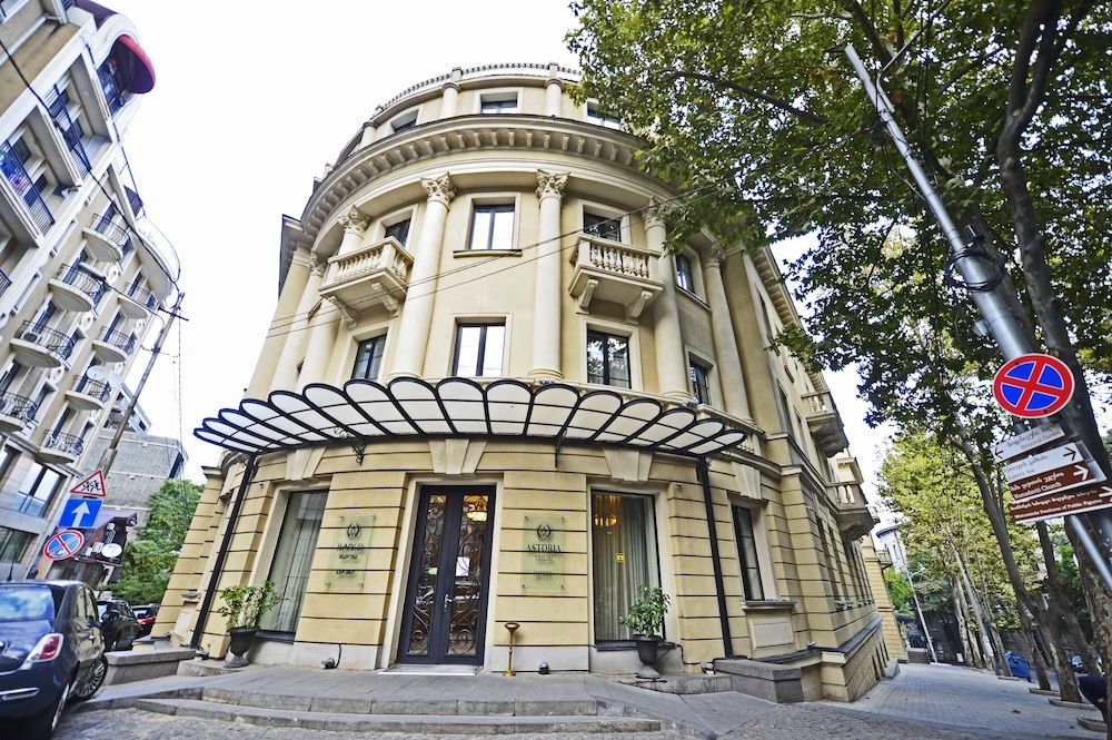 undefined Astoria Tbilisi Hotel 8