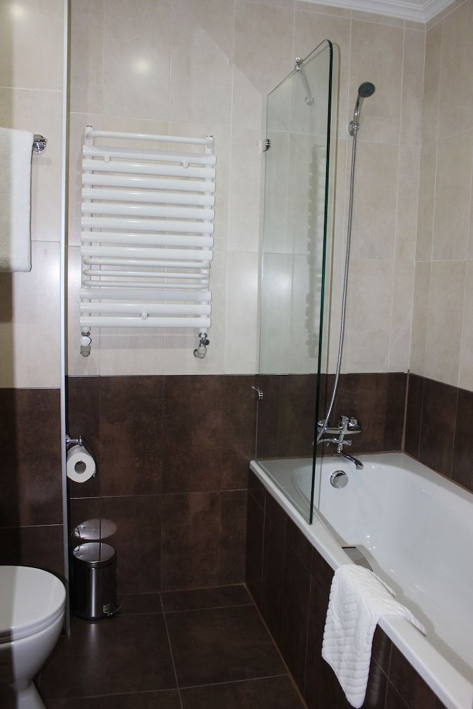 Astoria Tbilisi Hotel Standard Double or Twin Room 8