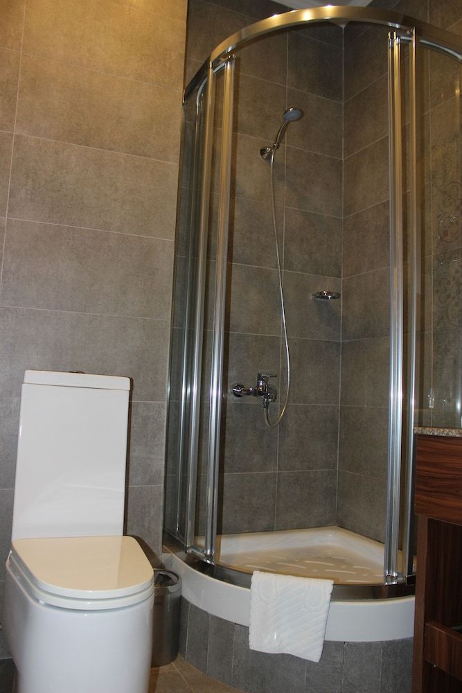 Astoria Tbilisi Hotel Standard Double or Twin Room 7