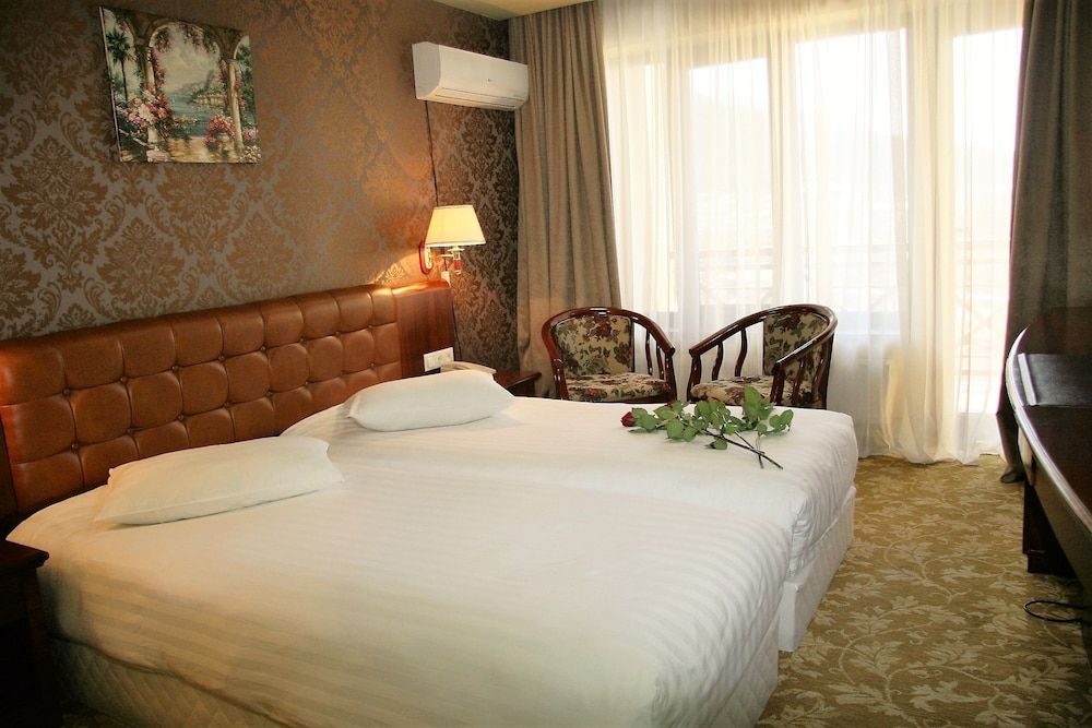 Borjomi Palace Twin Room