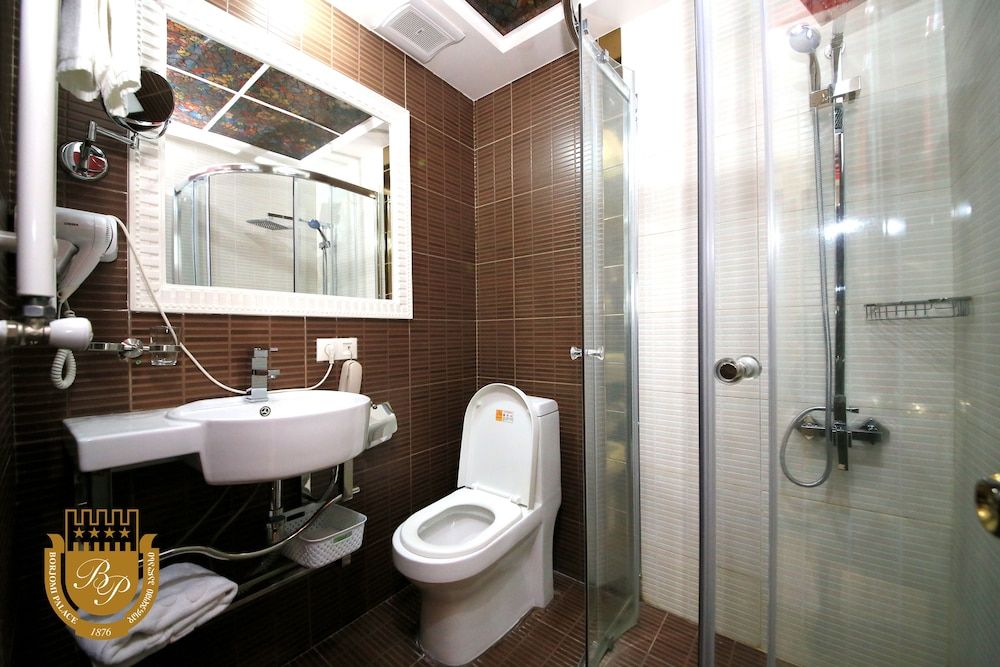 Borjomi Palace Twin Room 4