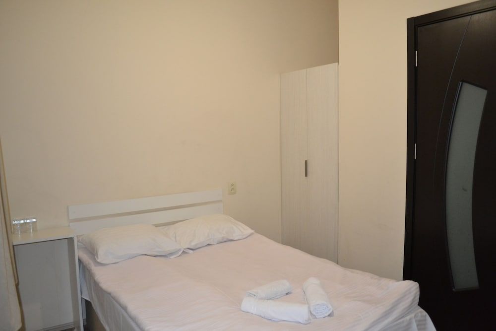 Rustaveli 36 Hotel Standard Double Room 14