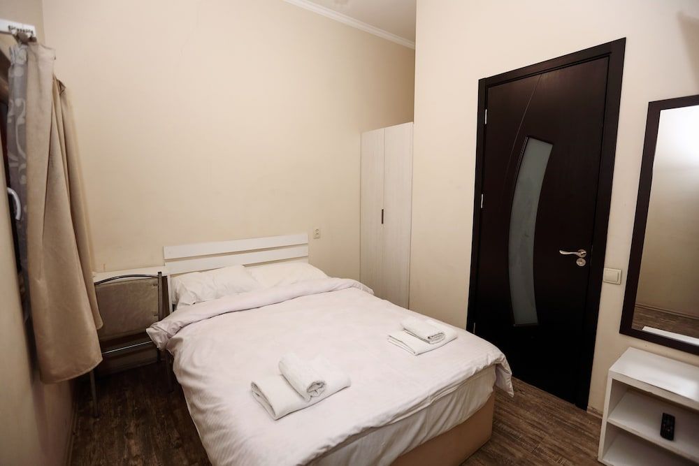 Rustaveli 36 Hotel Economy Double Room 7