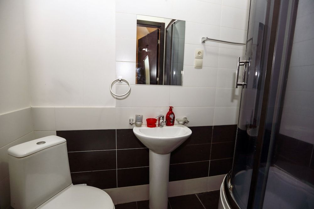 Rustaveli 36 Hotel Standard Double Room 18