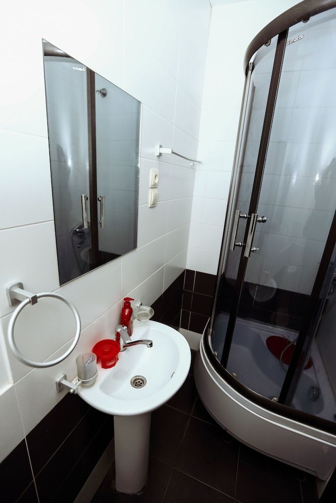 Rustaveli 36 Hotel Standard Double Room 19