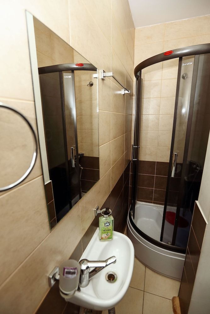 Rustaveli 36 Hotel Standard Double Room 20