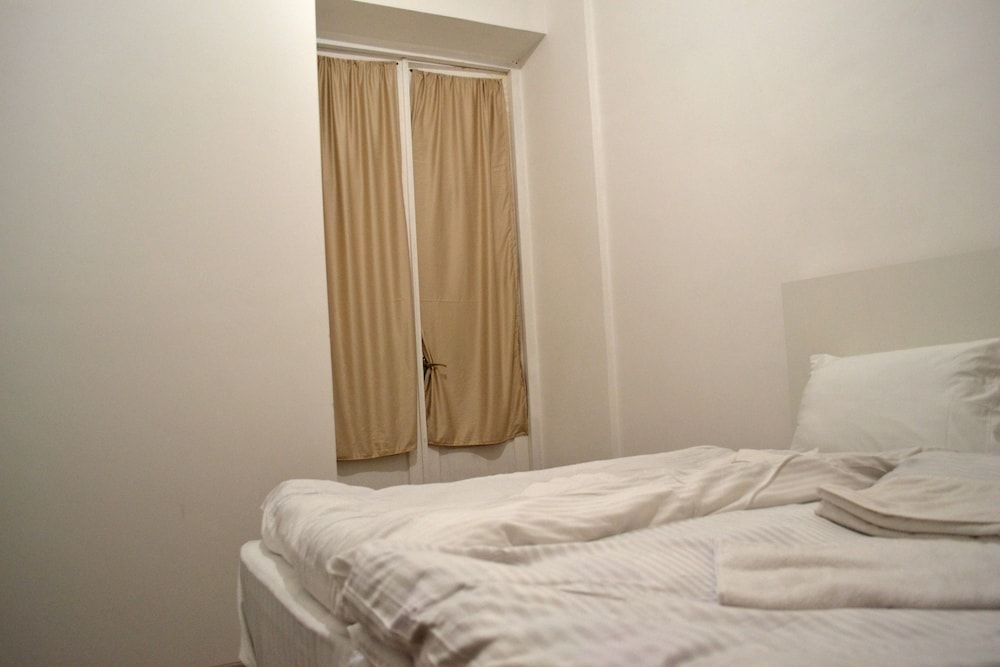 undefined Rustaveli 36 Hotel 2