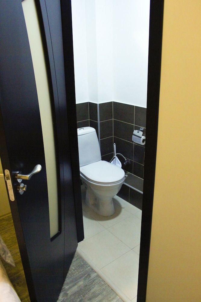 Rustaveli 36 Hotel Economy Double Room 12