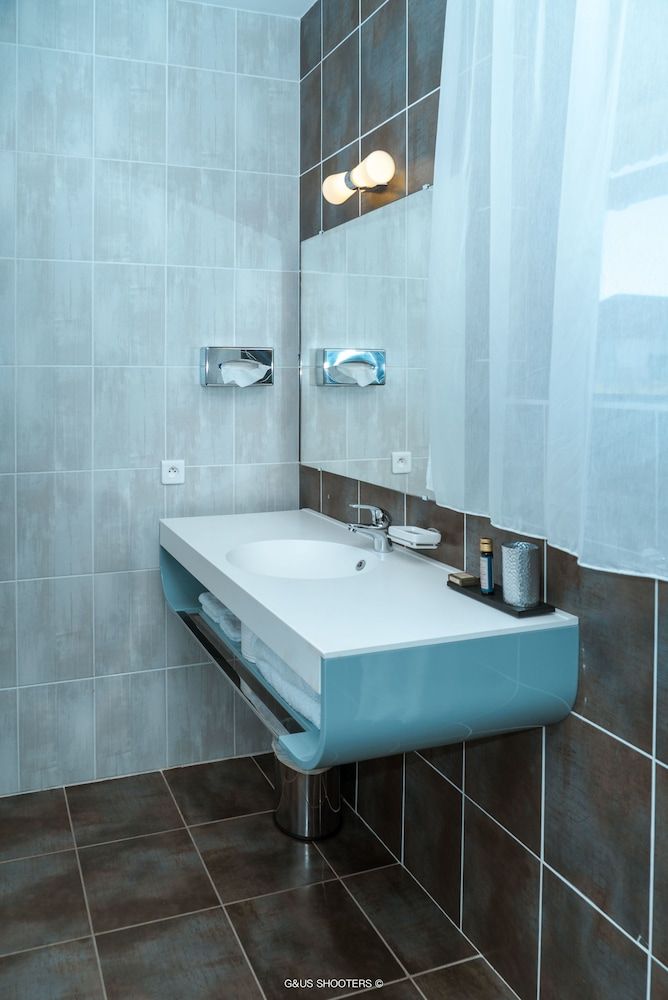 Eclipse La Belle Etoile Premium Room: Premium Room Eclipse with 1 Large Bed 5