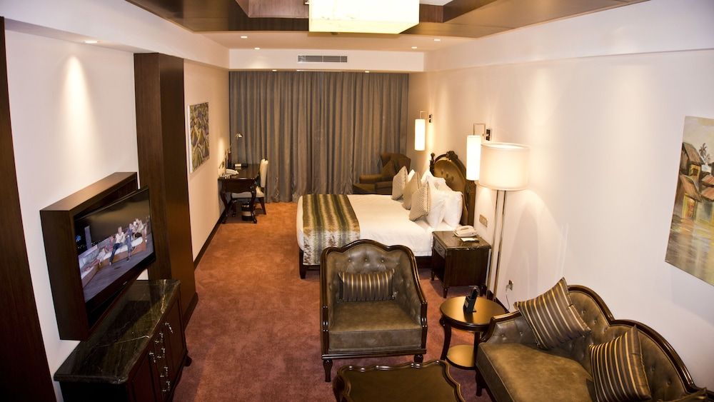 Executive Room
