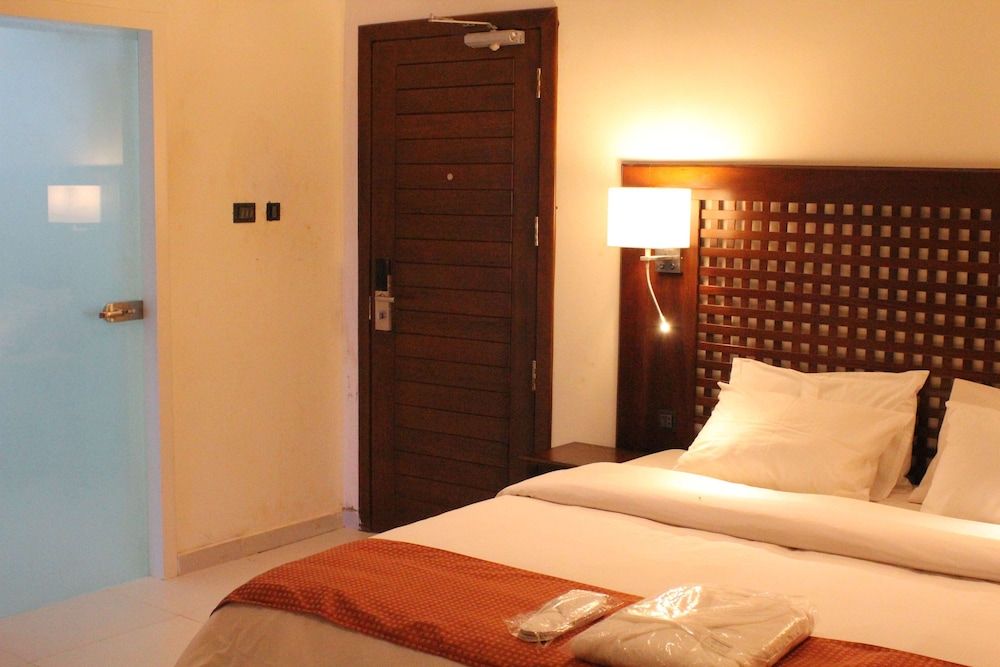 Standard Chalet, 1 Queen Bed, Non Smoking, Sea View