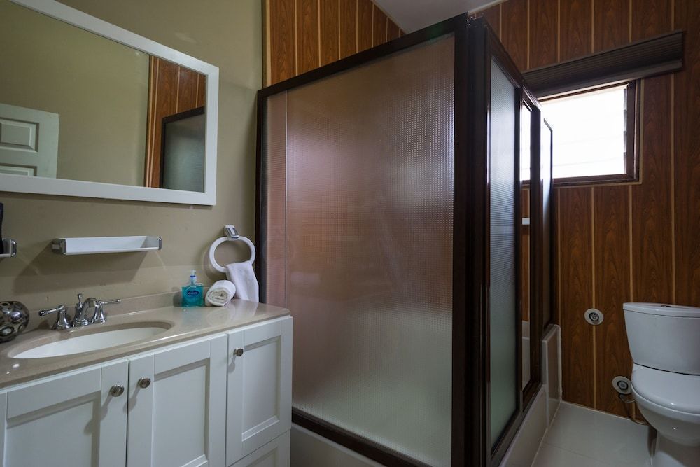 Maaha Beach Resort Executive Double Room 6