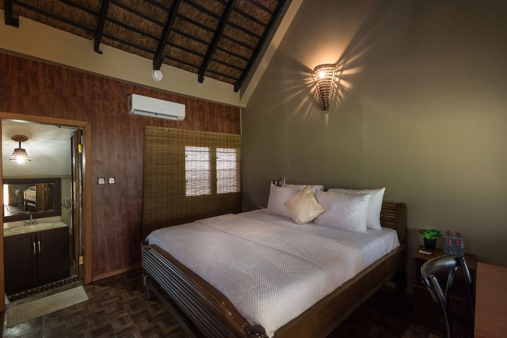 Maaha Beach Resort Standard Room 3