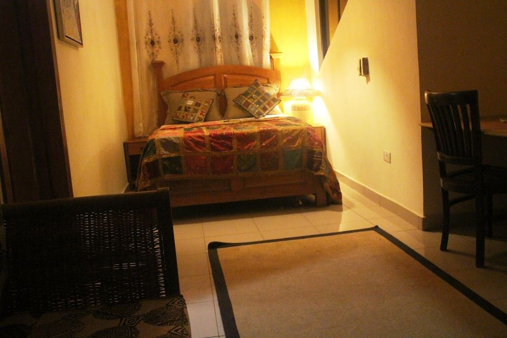 Royal Apartment, 2 Bedrooms, Kitchenette, Pool View