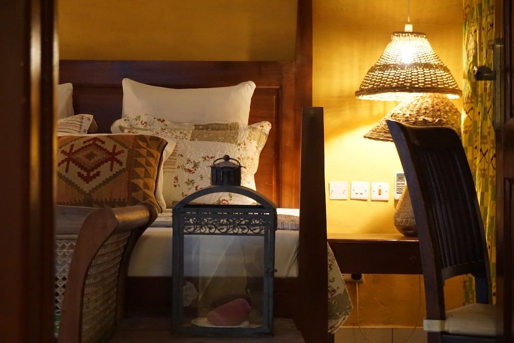 Accra Royal Castle Apartments & Suites Executive Suite, Balcony, Garden View 4