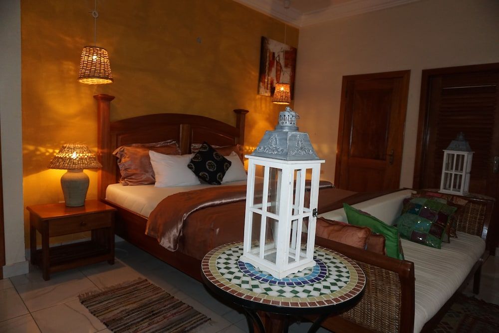 Accra Royal Castle Apartments & Suites Executive Suite, Balcony, Garden View