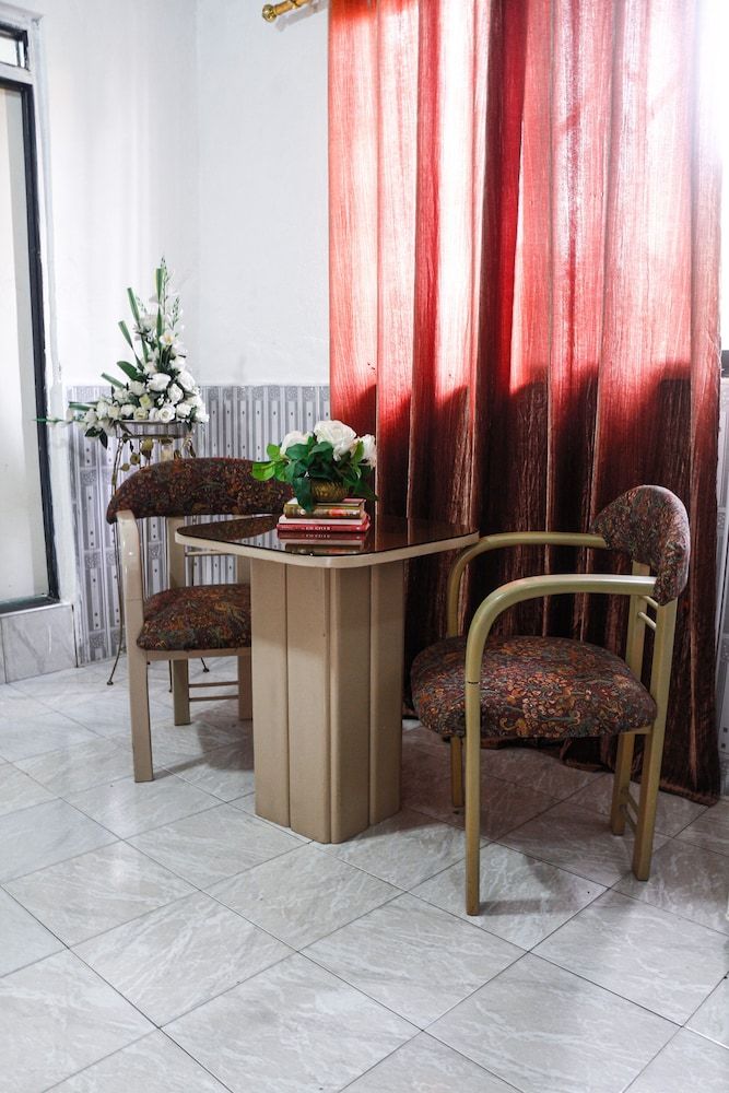 Hill View Hotel McCarthy Hills Standard Double or Twin Room 6