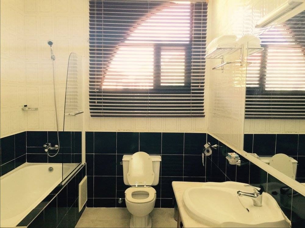 Seafront Residence Luxury Apartment, 1 Bedroom, Ocean View 6