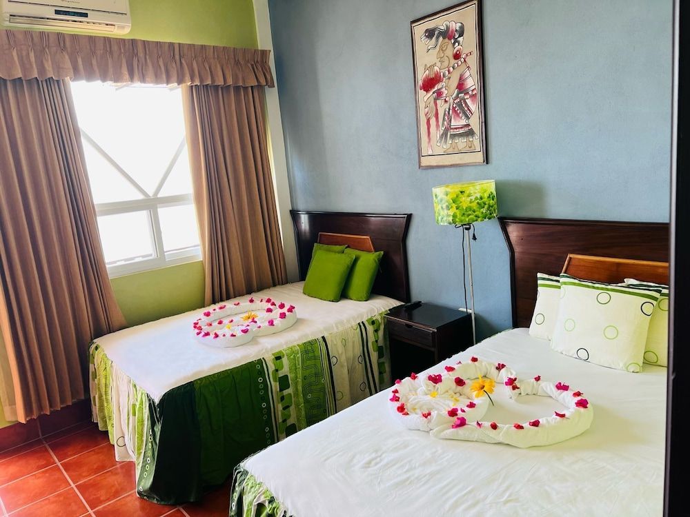 Hotel La Ribiera del Lago Peten Itza Double Room, 2 Queen Beds 4