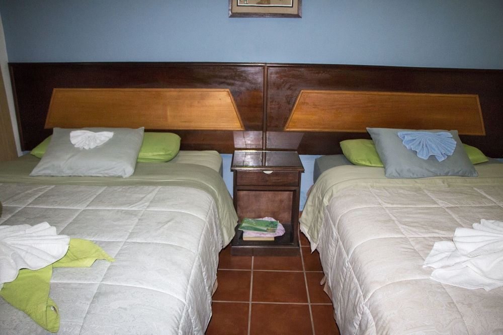 Hotel La Ribiera del Lago Peten Itza Double Room, 2 Queen Beds