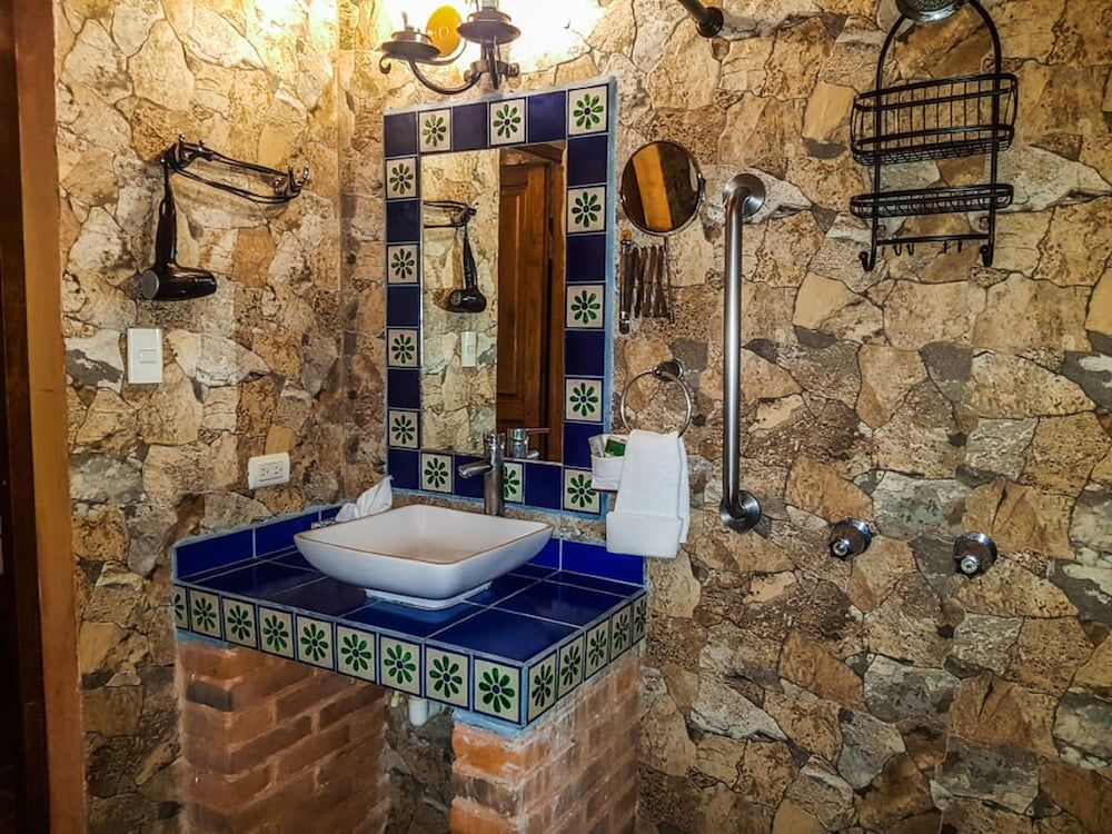 Hotel Eterna Primavera Antigua Standard Room, 1 Queen Bed 6