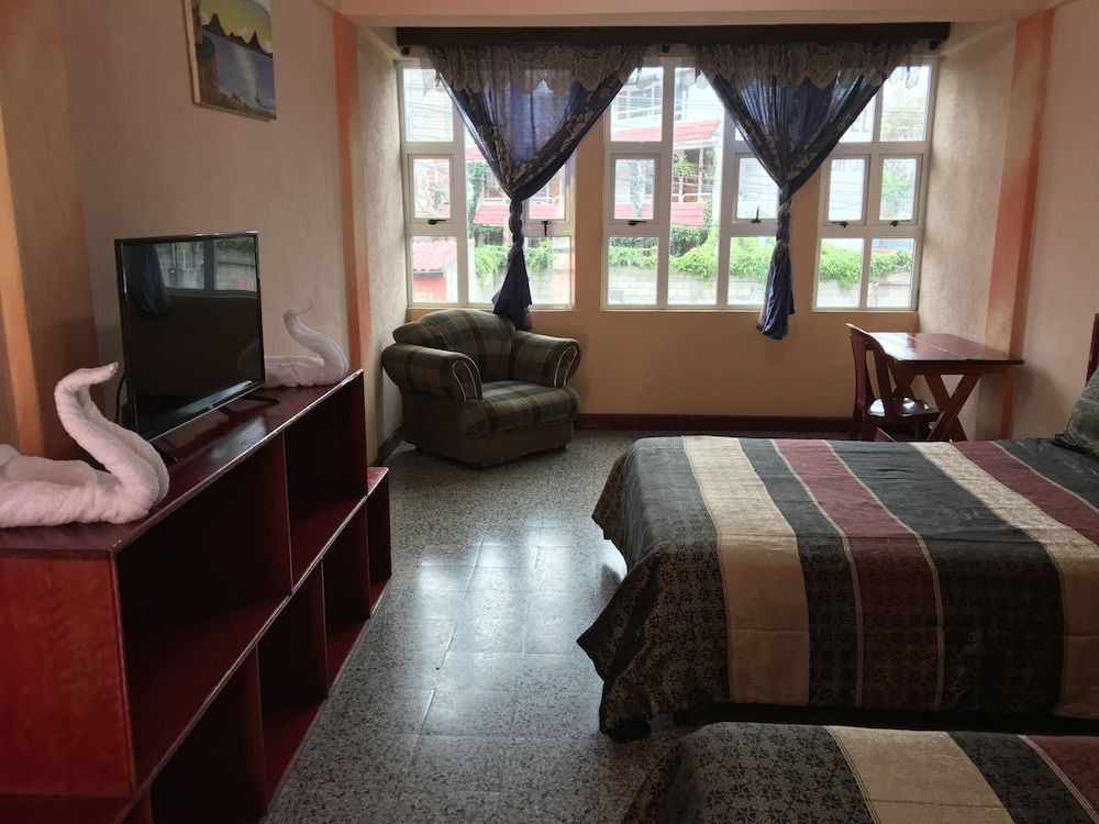 Grand Hotel Panajachel Economy Double Room 5