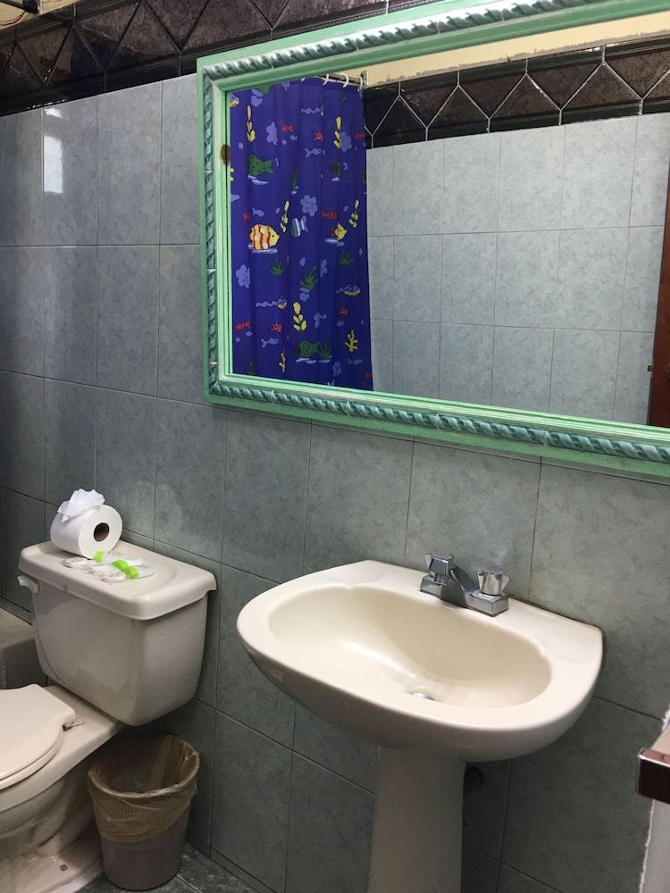 Grand Hotel Panajachel Standard Double Room 7