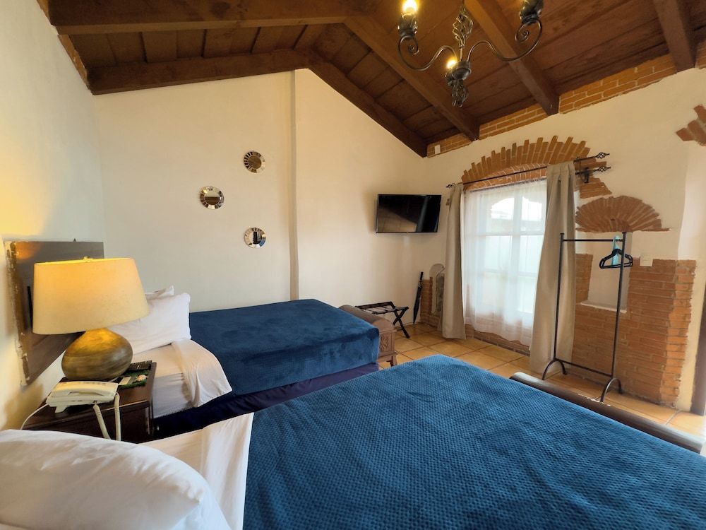 Naif Boutique Hotel Standard Quadruple Room 4