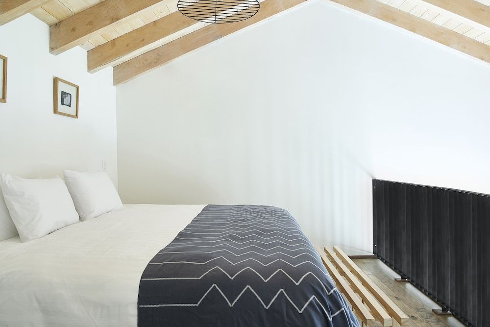 Good Hotel Antigua Mezzanine Room 2