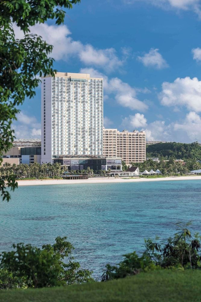 Dusit Thani Guam Resort
