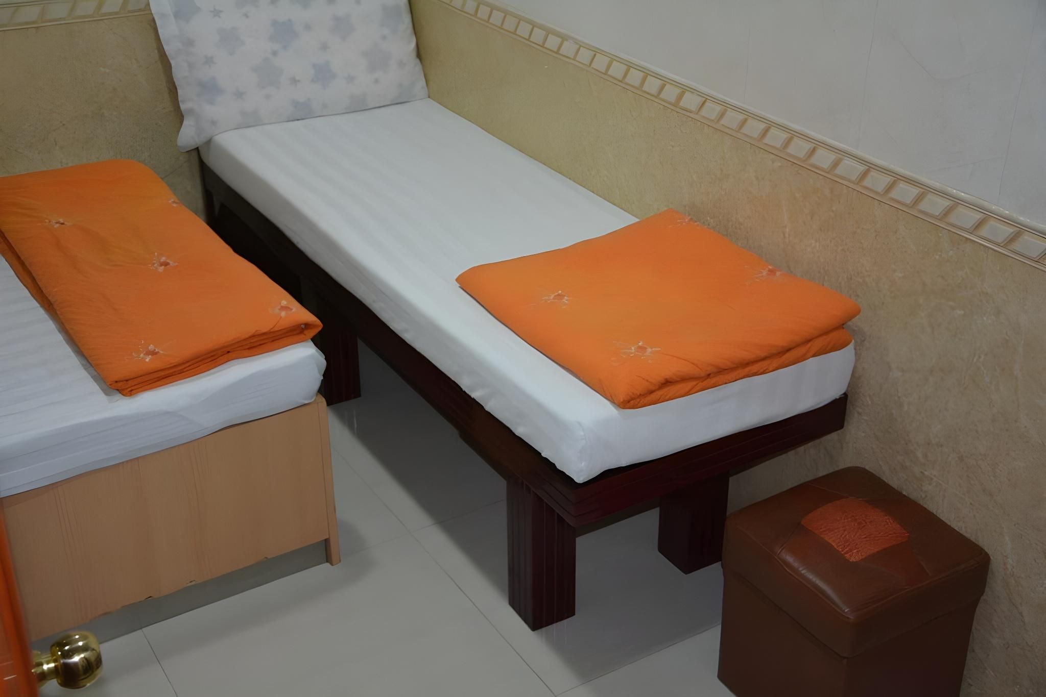 undefined Everest Guest House 7