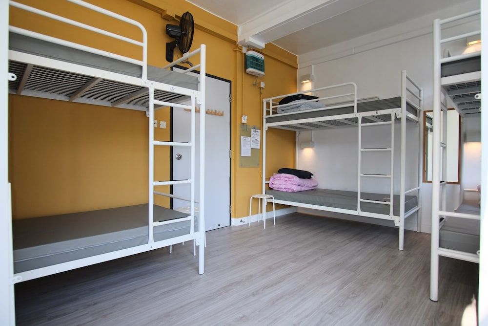 6-Person Private Dormitory (A)