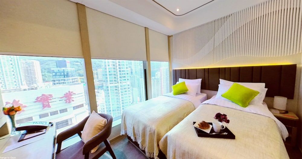 Premier Twin Room