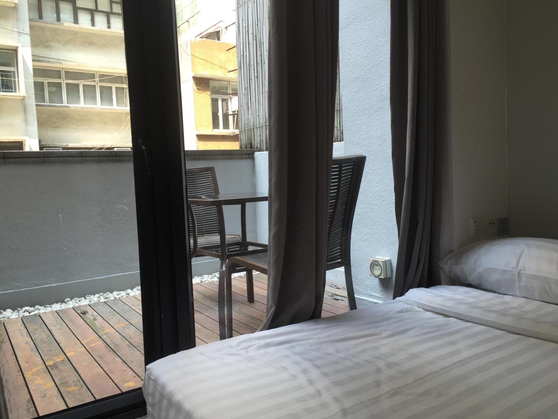 undefined Homy Central 5