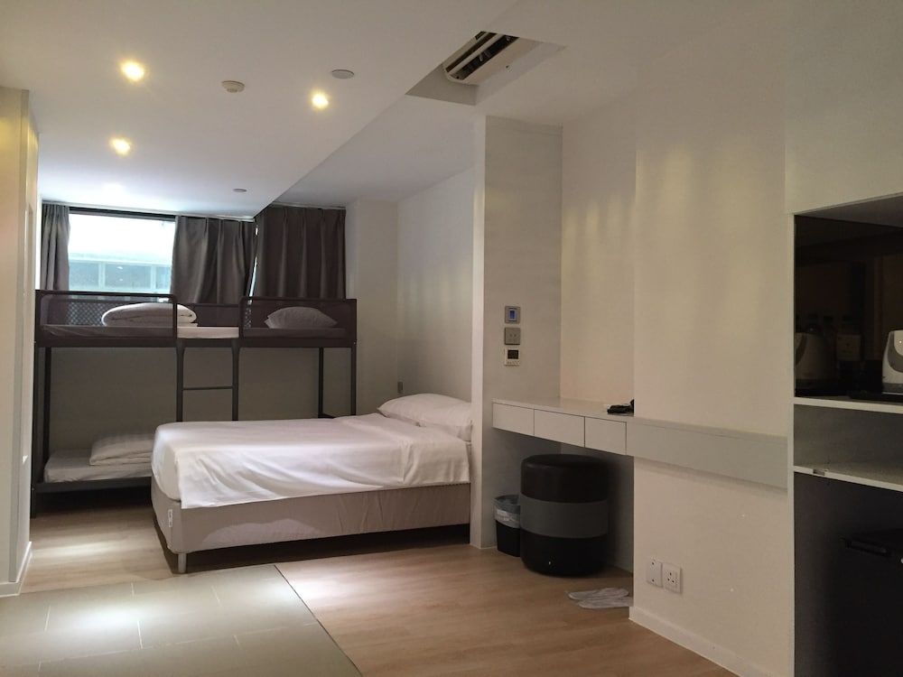 undefined Homy Central 2