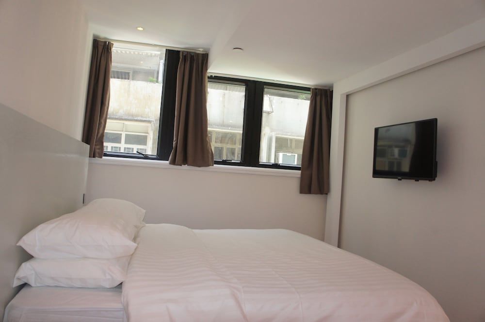 undefined Homy Central 6