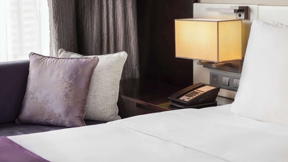 Hilton Garden Inn Hong Kong Mongkok Room, 1 King Bed (Guest) 2