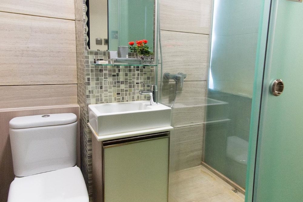 METROPLACE BOUTIQUE Deluxe Twin Room 10