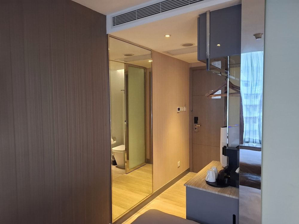 Silka Tsuen Wan Hong Kong Standard Twin Room 2